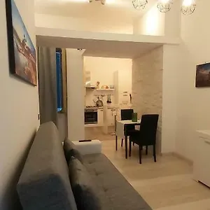 Apartment 332 Cagliari