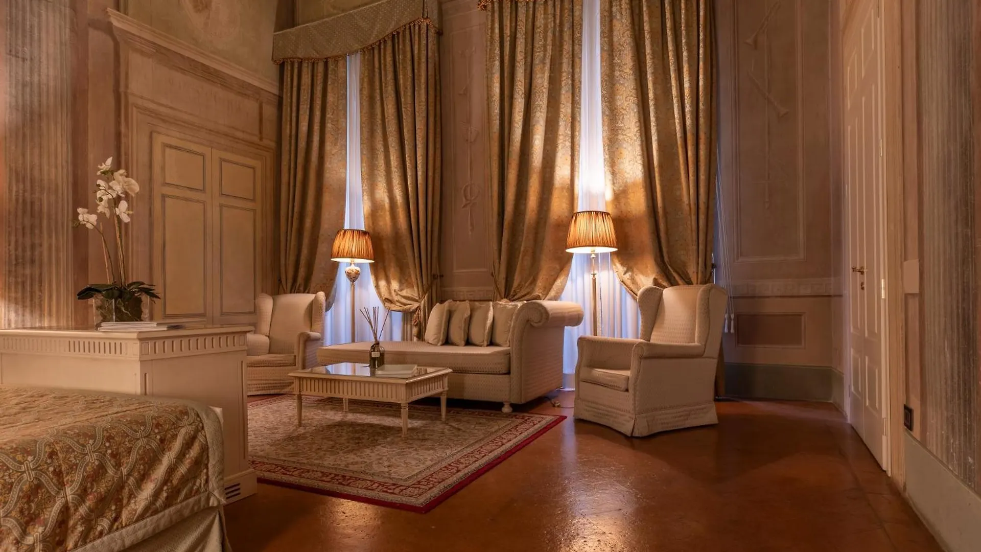 ***  Palazzo Guicciardini Hotel Florence Italy