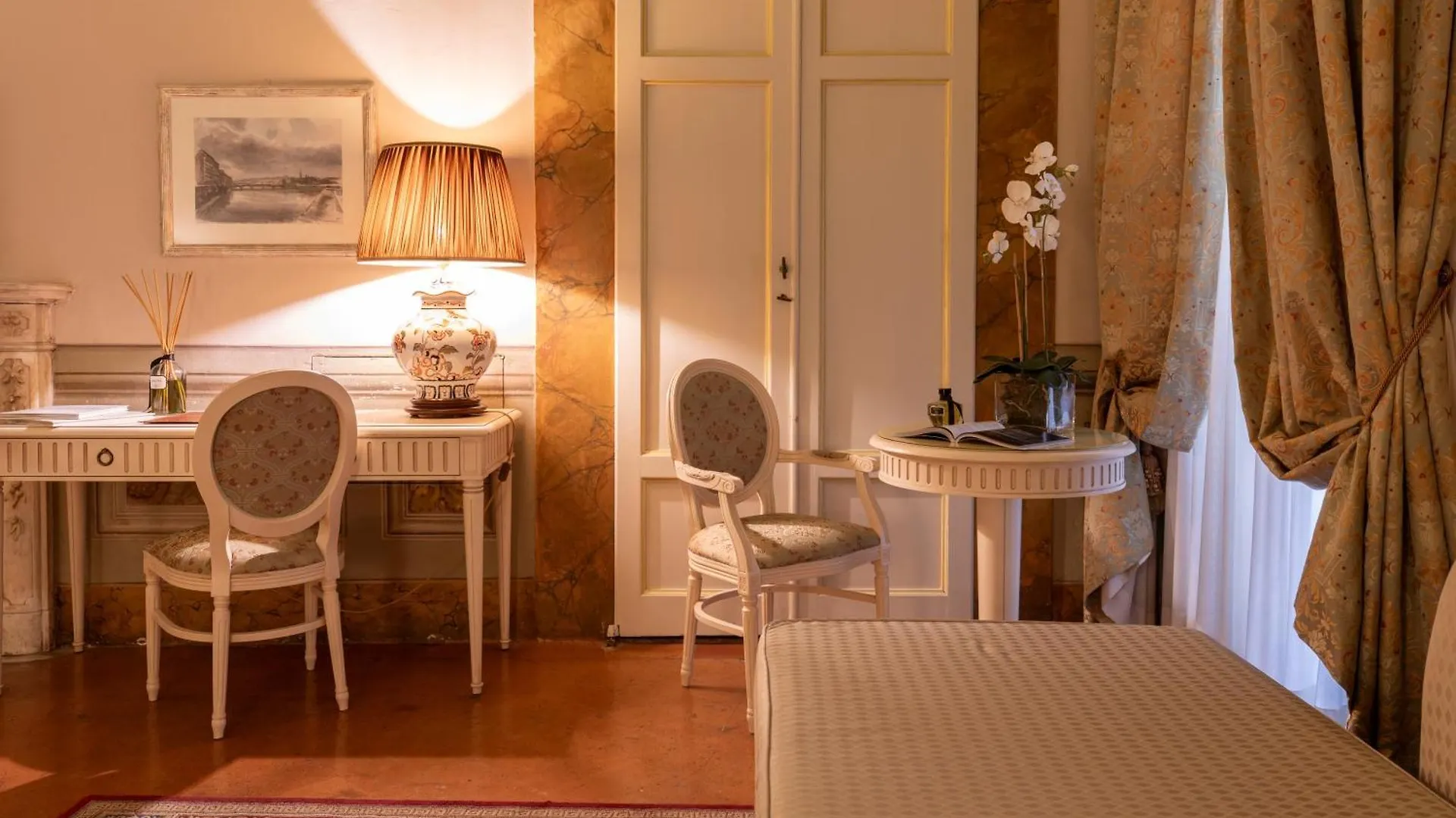 Palazzo Guicciardini Hotel Florence